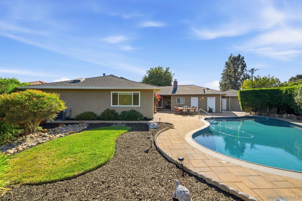 1741 Nomark, San Jose, CA 95125