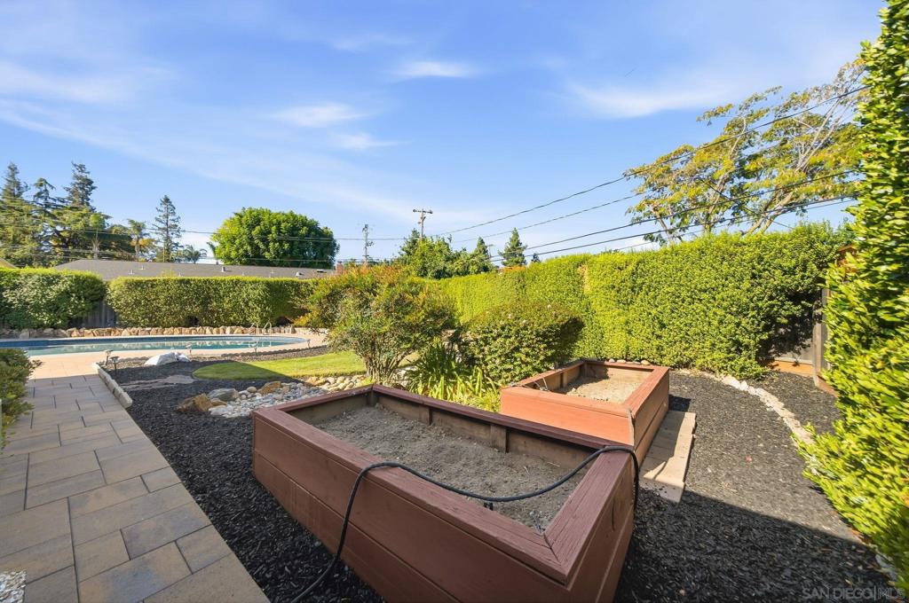 1741 Nomark, San Jose, CA 95125