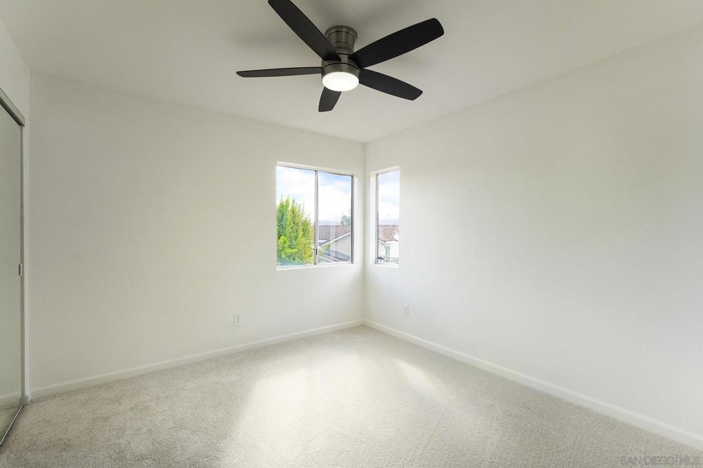 11689 Via Nicole, El Cajon, CA 92019