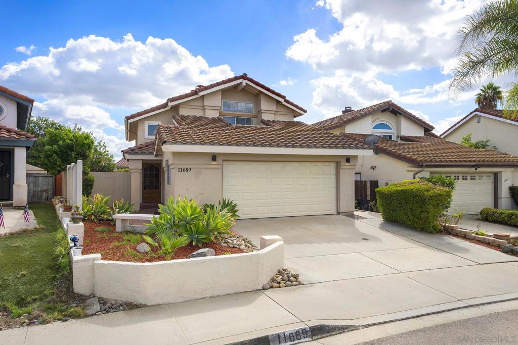 11689 Via Nicole, El Cajon, CA 92019