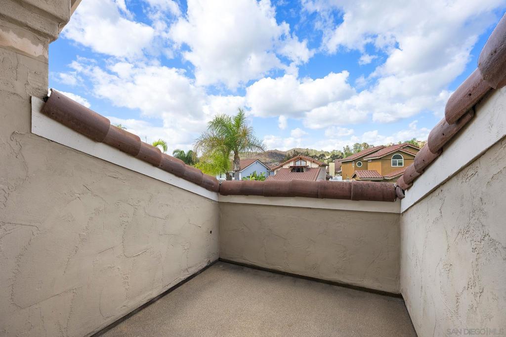 11689 Via Nicole, El Cajon, CA 92019