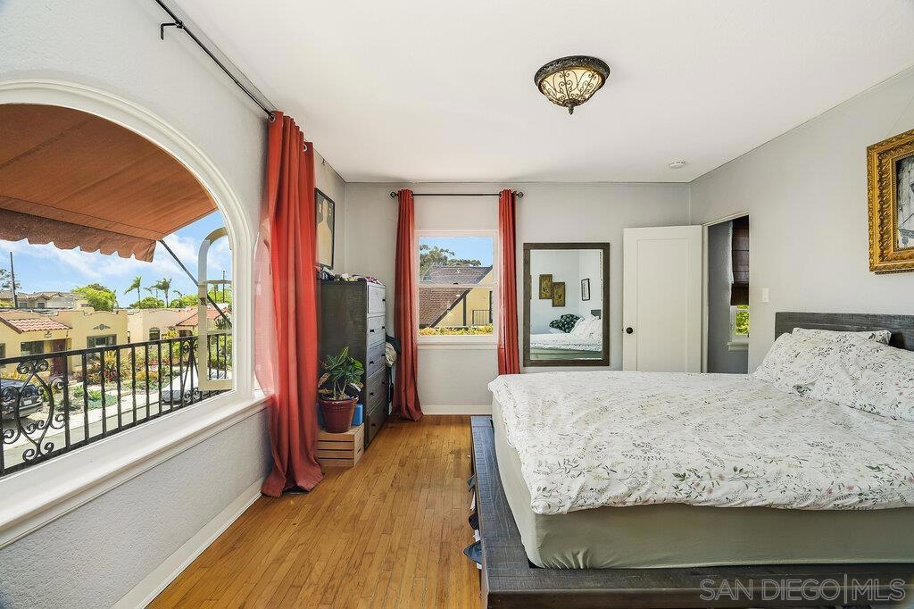 1240 Golden Gate Dr., San Diego, CA 92116