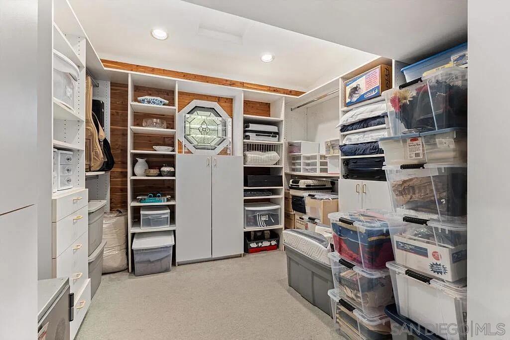 1556 VIA RANCHO PKWY, Escondido, CA 92029