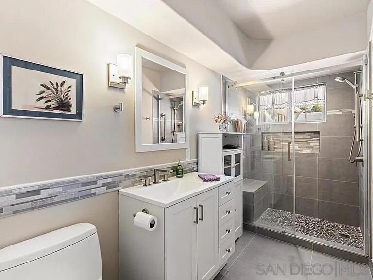 1556 VIA RANCHO PKWY, Escondido, CA 92029