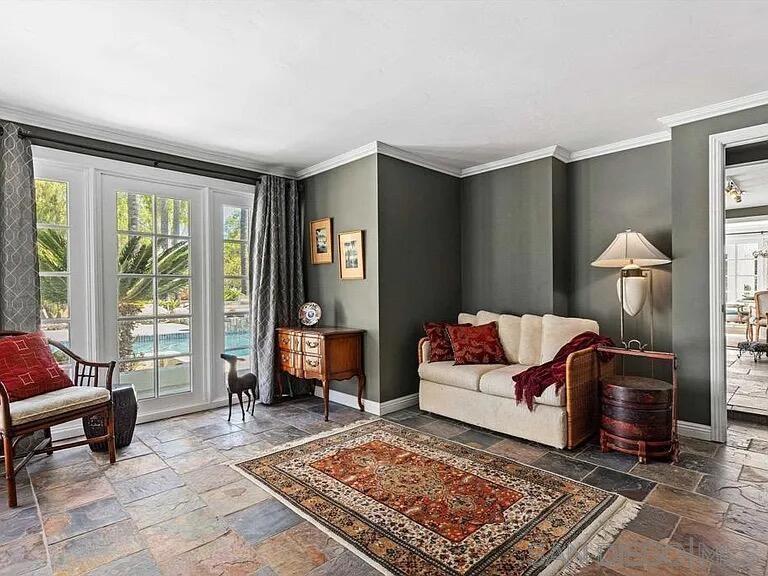 1556 VIA RANCHO PKWY, Escondido, CA 92029