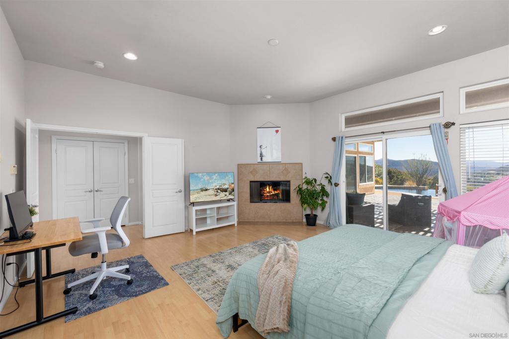 2261 Camino Del Vecino, Alpine, CA 91901
