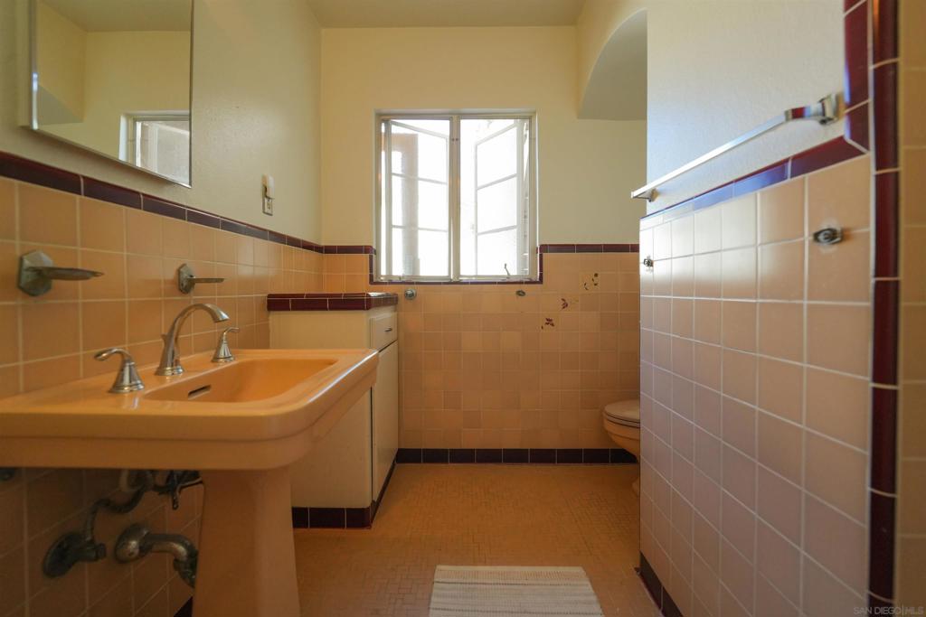 3365 State, San Diego, CA 92103