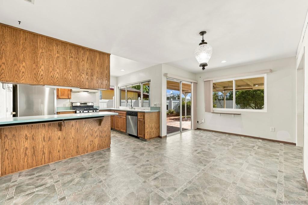 931 Eton Ct, Chula Vista, CA 91913 931 Eton Ct, Chula Vista, CA 91913