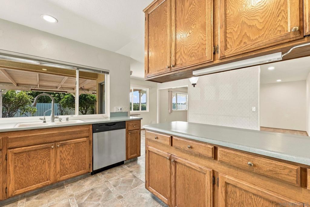 931 Eton Ct, Chula Vista, CA 91913