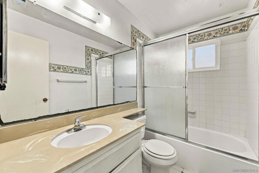 931 Eton Ct, Chula Vista, CA 91913