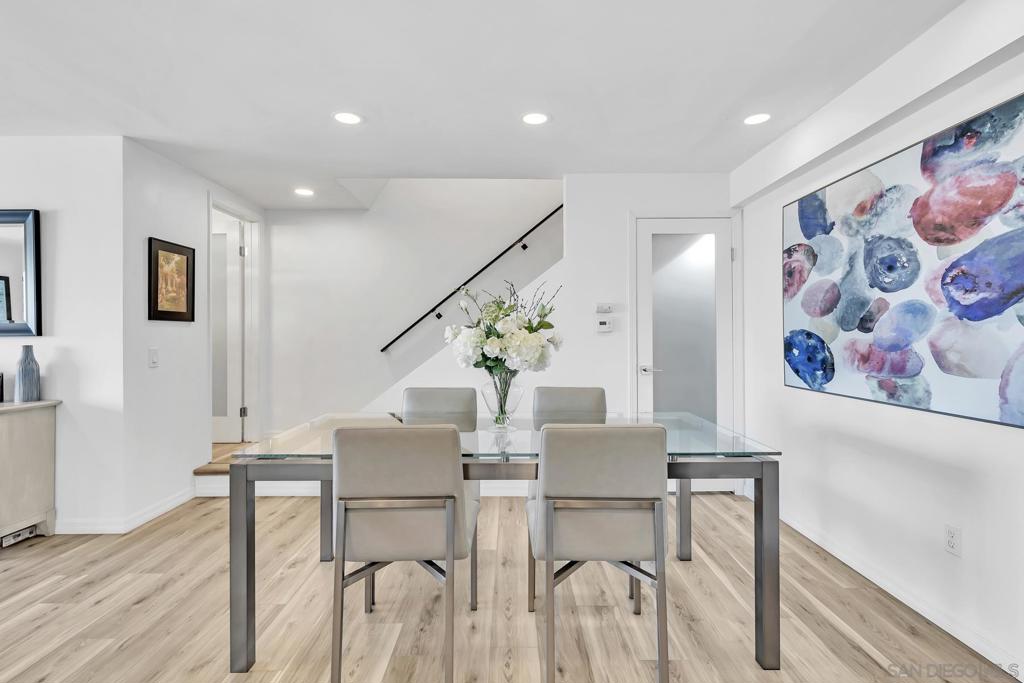 32 Montego Court, Coronado, CA 92118