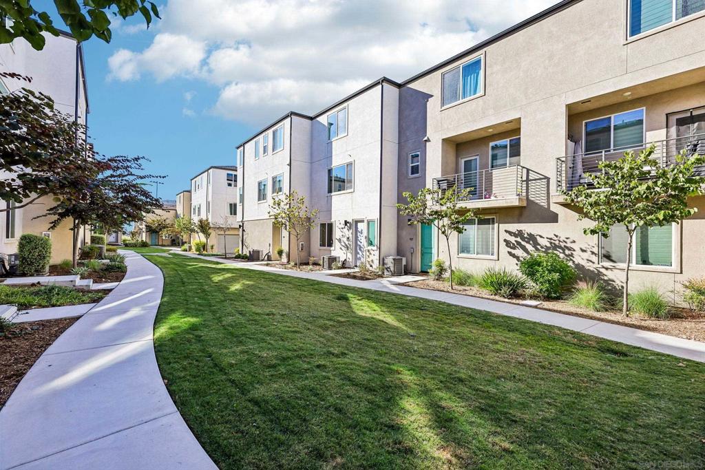 5227 Surfwalk, #106, San Diego, CA 92154 5227 Surfwalk, #106, San Diego, CA 92154