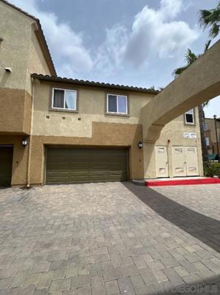 Garage Garage