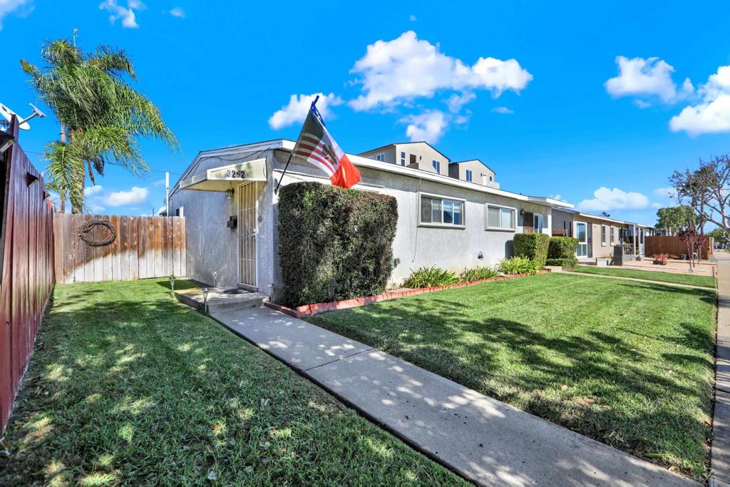 3252 Clairemont Mesa Blvd, San Diego, CA 92117