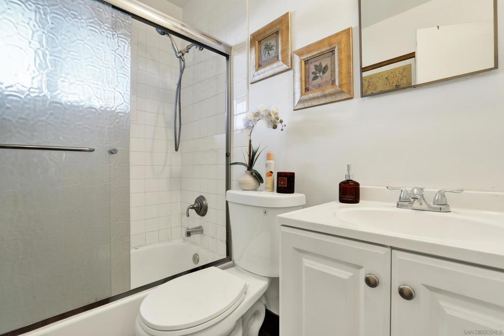 3252 Clairemont Mesa Blvd, San Diego, CA 92117