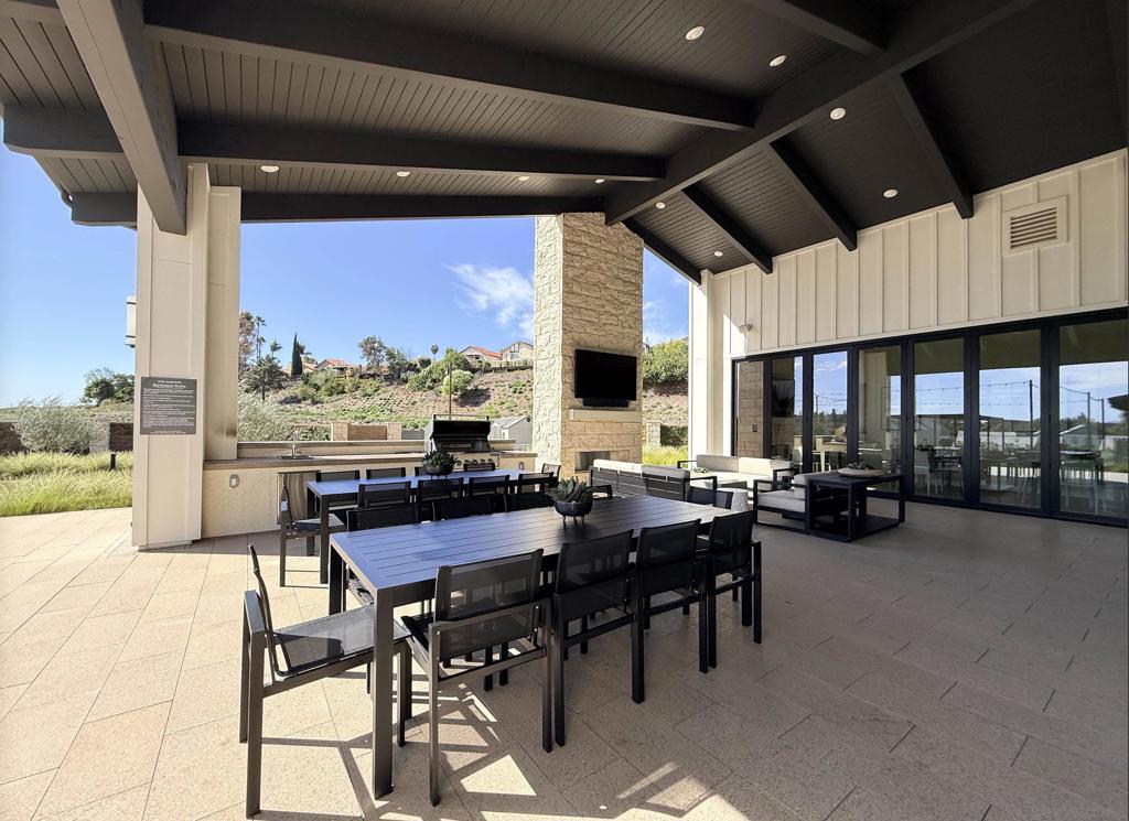 15159 Leia Way, San Diego, CA 92129