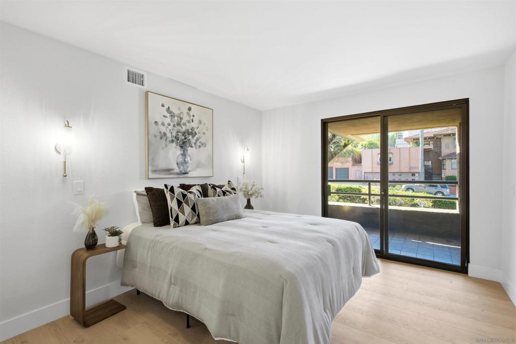 230 W Laurel, #204, San Diego, CA 92101