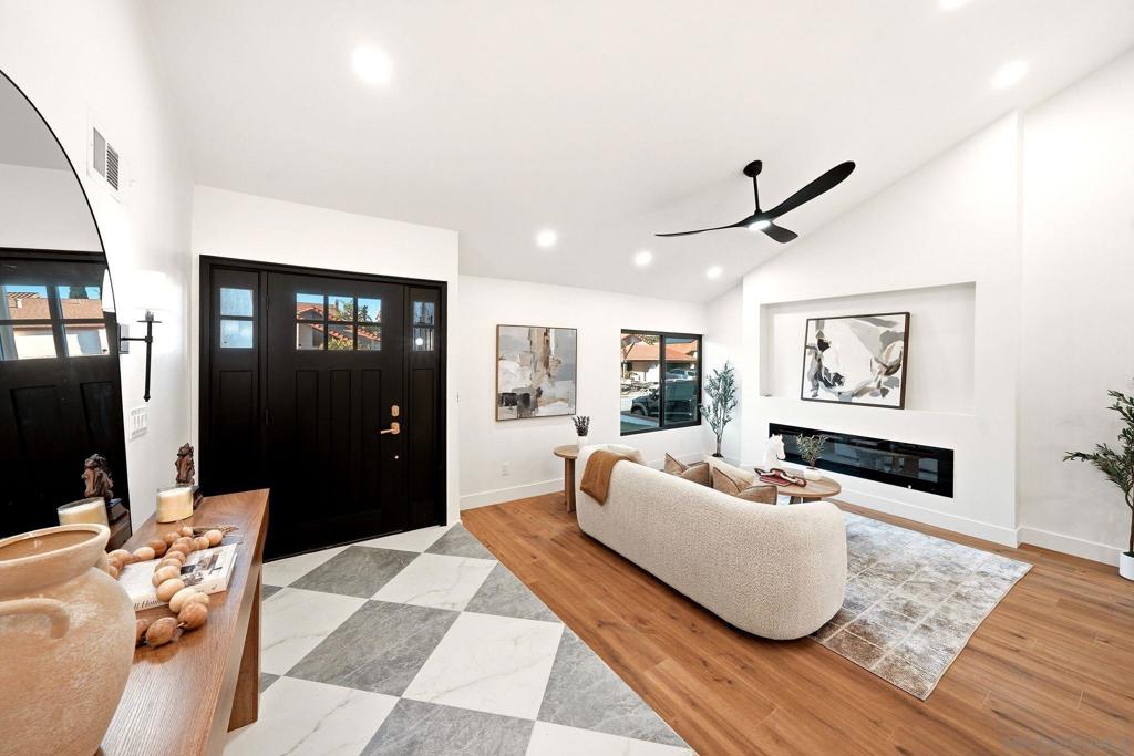 13293 Thunderhead, San Diego, CA 92129