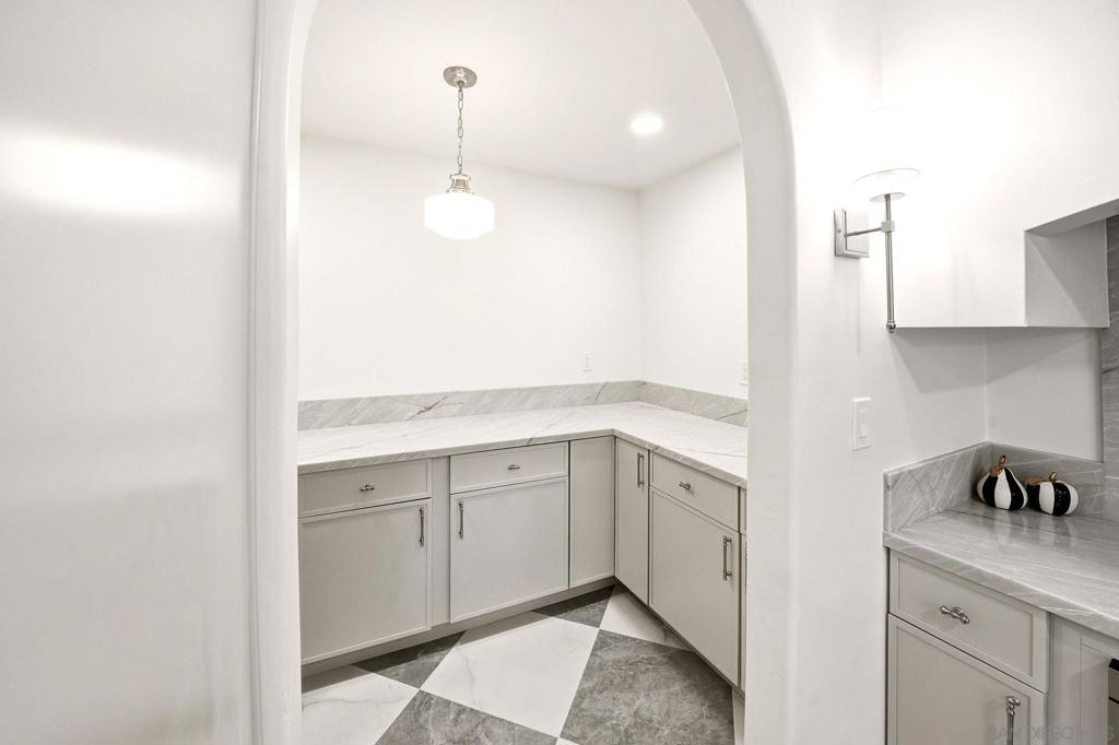 13293 Thunderhead, San Diego, CA 92129