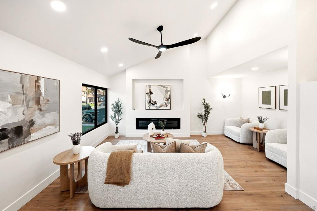 13293 Thunderhead, San Diego, CA 92129