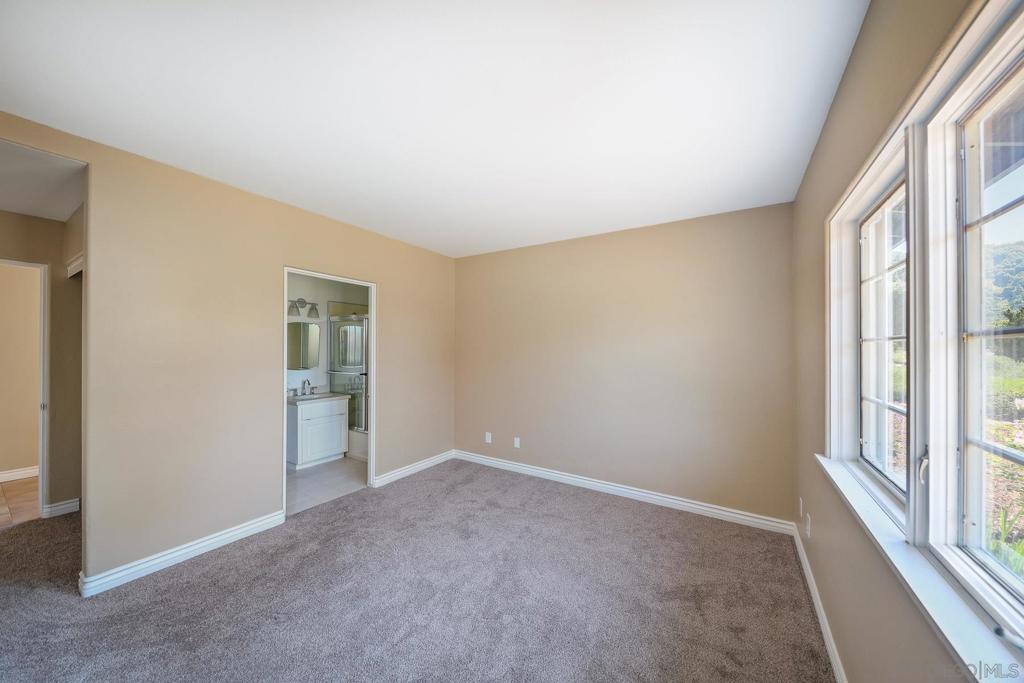 31973 Runway Drive, Valley Center, CA 92082