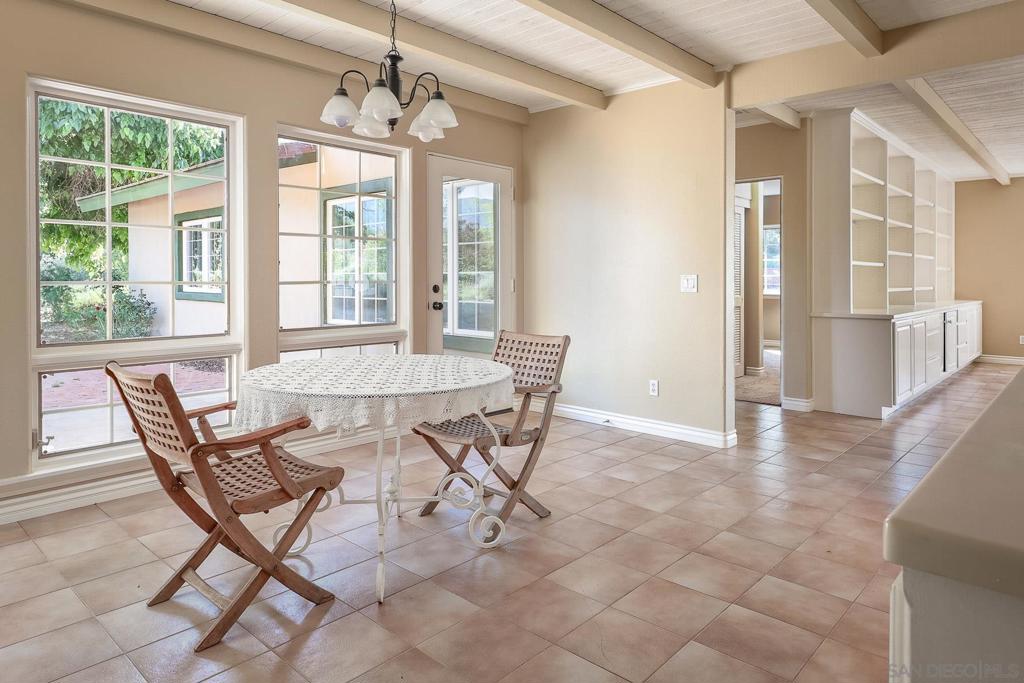 31973 Runway Drive, Valley Center, CA 92082 31973 Runway Drive, Valley Center, CA 92082