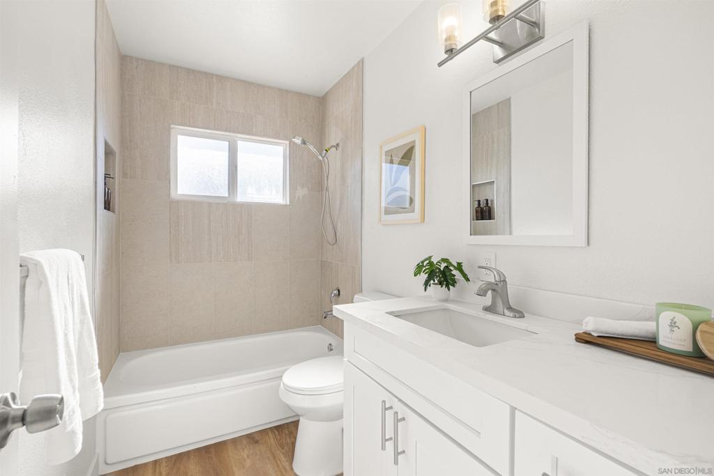 5090 Mount Harris Drive, San Diego, CA 92117