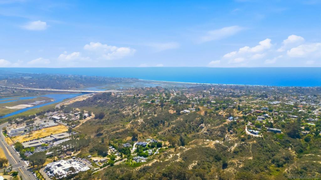 1740 S El Camino Real, #J201, Encinitas, CA 92024