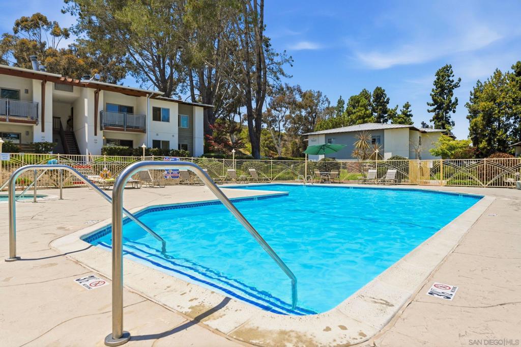 1740 S El Camino Real, #J201, Encinitas, CA 92024