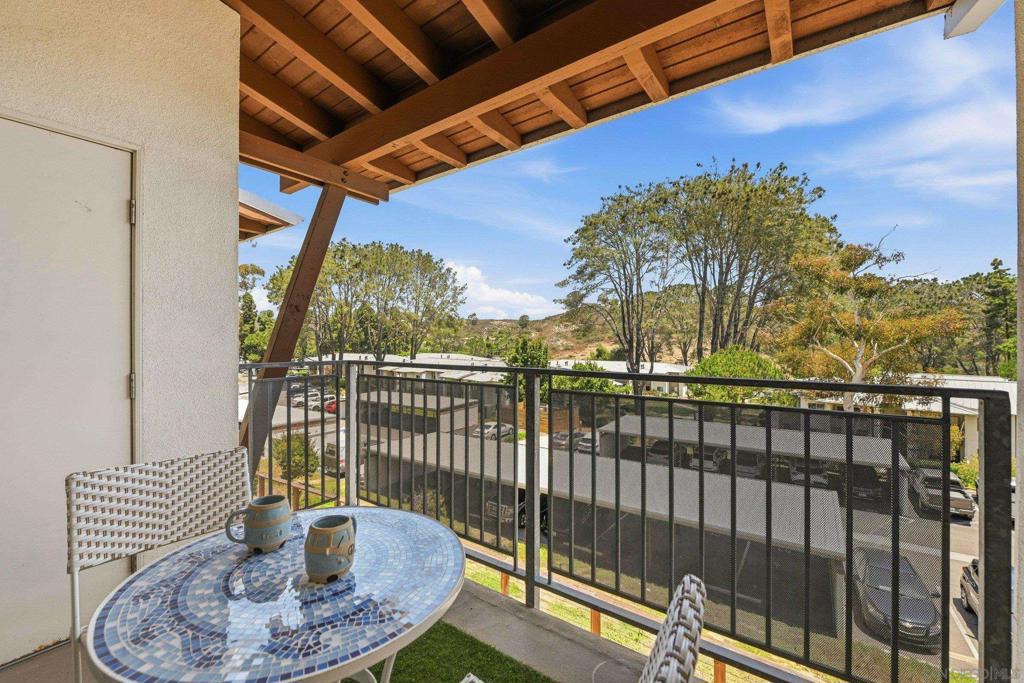 1740 S El Camino Real, #J201, Encinitas, CA 92024