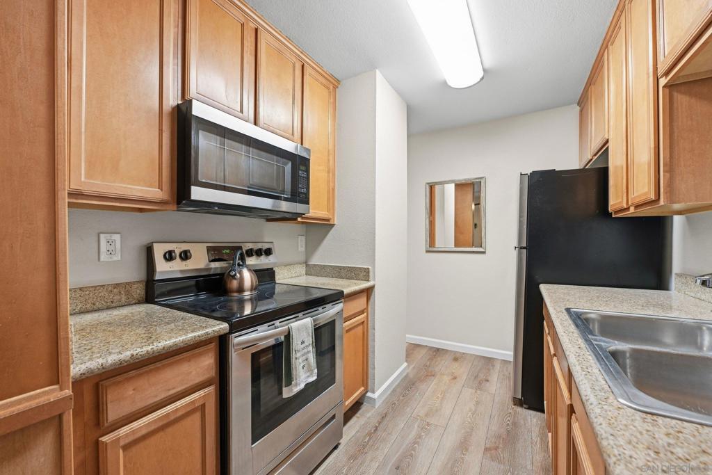 1740 S El Camino Real, #J201, Encinitas, CA 92024