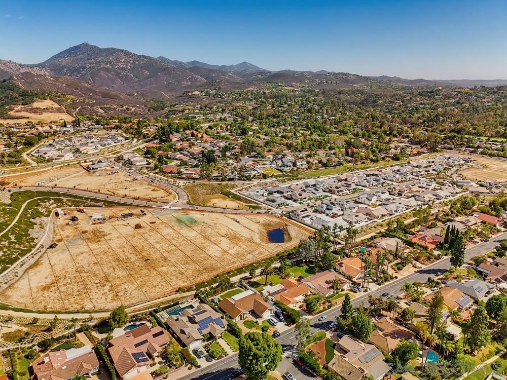17253 Saint Andrews Drive, Poway, CA 92064