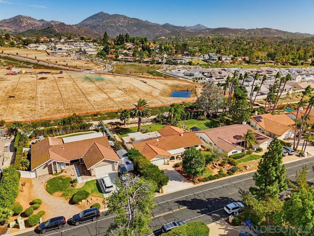 17253 Saint Andrews Drive, Poway, CA 92064