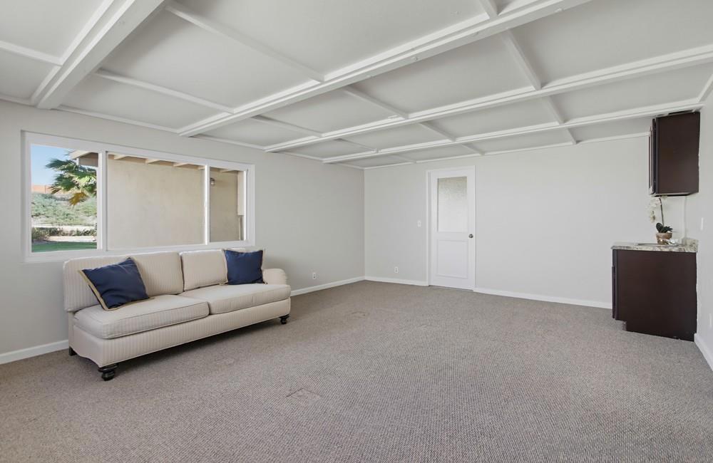 17253 Saint Andrews Drive, Poway, CA 92064