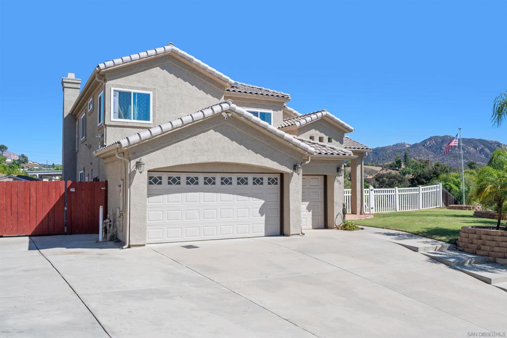 13654 Summer Glen Vista, El Cajon, CA 92021
