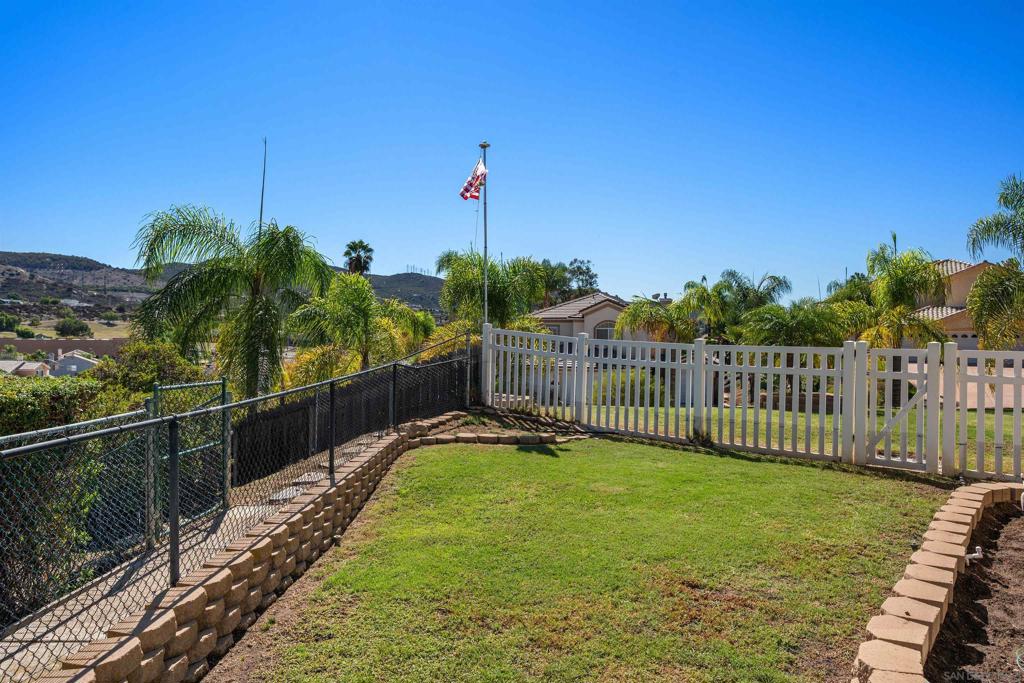 13654 Summer Glen Vista, El Cajon, CA 92021
