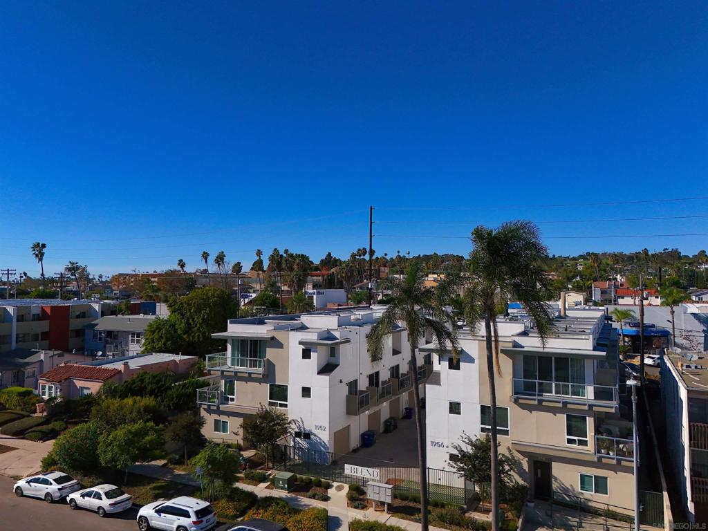 1952 Hornblend St, #6, San Diego, CA 92109