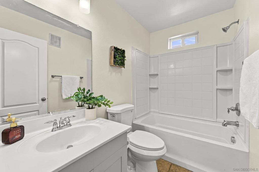 3531 Sandcastle Ln, San Diego, CA 92110