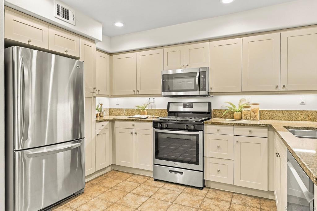 3531 Sandcastle Ln, San Diego, CA 92110