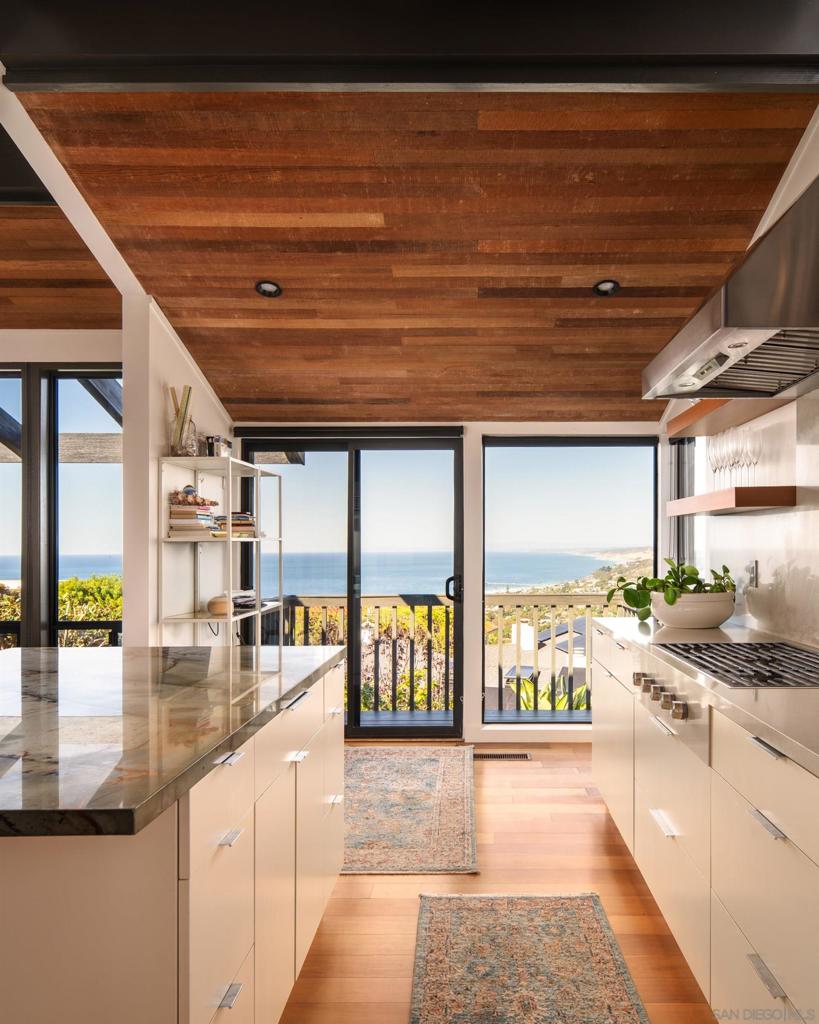 2551 Via Viesta, La Jolla, CA 92037