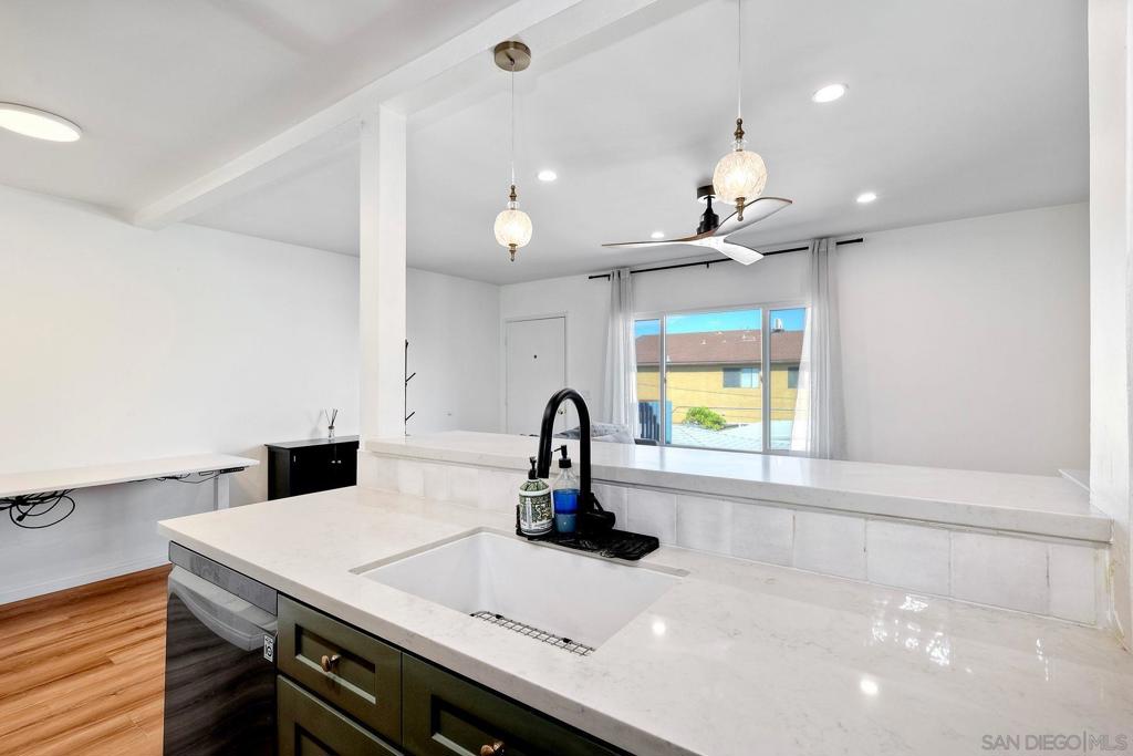 4230 Copeland Avenue, Unit #6, San Diego, CA 92105