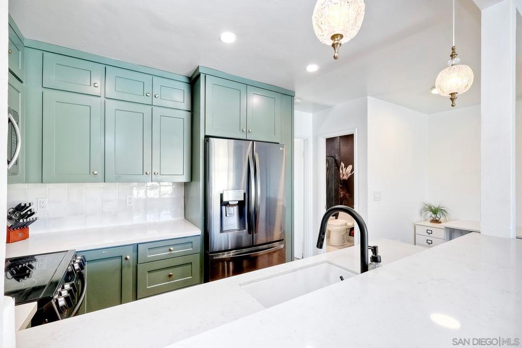 4230 Copeland Avenue, Unit #6, San Diego, CA 92105