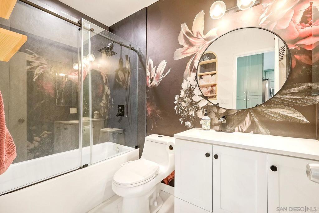 4230 Copeland Avenue, Unit #6, San Diego, CA 92105