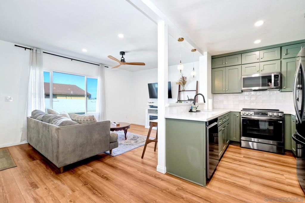 4230 Copeland Avenue, Unit #6, San Diego, CA 92105