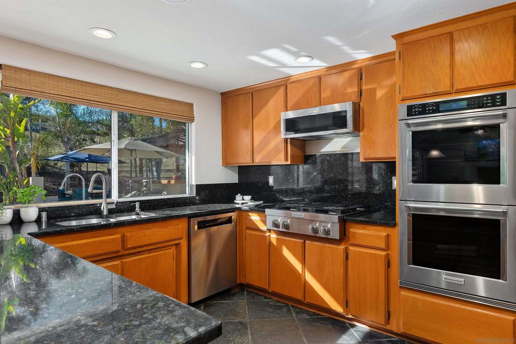 25790 Forest Dr, Escondido, CA 92026 25790 Forest Dr, Escondido, CA 92026