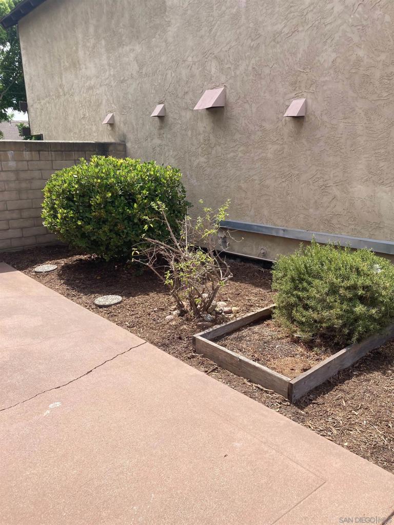 5071 Abuela, San Diego, CA 92124 5071 Abuela, San Diego, CA 92124