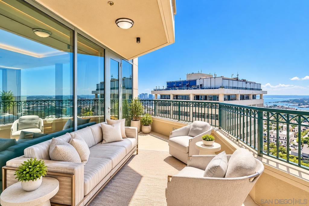 2500 Sixth Ave, #Penthouse 4, San Diego, CA 92103