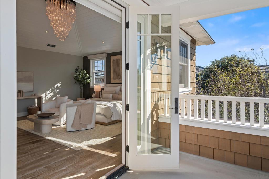 750 Country Club Ln, Coronado, CA 92118