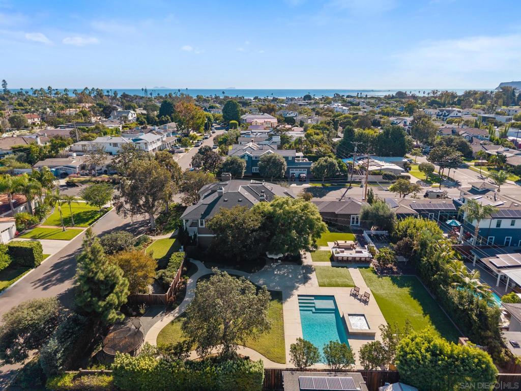 750 Country Club Ln, Coronado, CA 92118