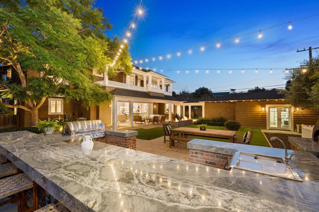 750 Country Club Ln, Coronado, CA 92118
